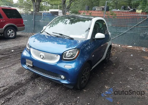 2017 Smart Fortwo Passion/Prime/Proxy/Pure z USA, uszkodzony, nr VIN WMEFJ5DA7HK196852